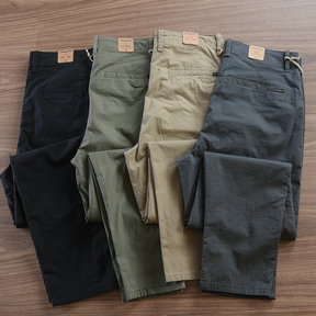 LEVE 4 PAGUE 1 - Calça Reta Masculina em Sarja